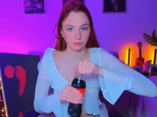 AlyssiaWonder's Live Sex Cam Show