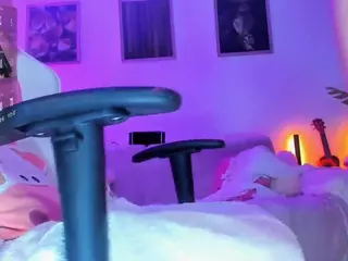 AlyssiaWonder's Live Sex Cam Show