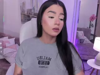 amelie-jhons's Live Sex Cam Show