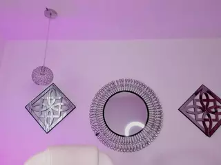 amelie-jhons's Live Sex Cam Show