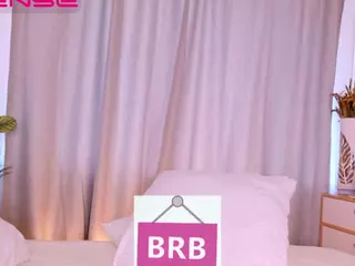 Mermaid Emily's Live Sex Cam Show