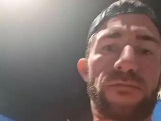 two009's Live Sex Cam Show