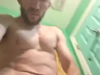 two009's Live Sex Cam Show