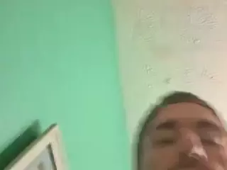 two009's Live Sex Cam Show