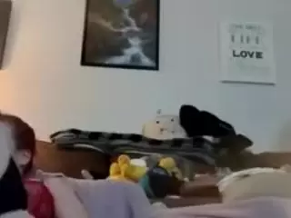 UrFr3akySlxt's Live Sex Cam Show