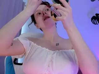 Viktoria-Ingram's Live Sex Cam Show