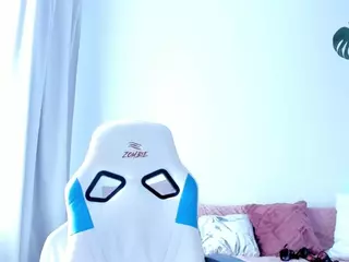 Viktoria-Ingram's Live Sex Cam Show