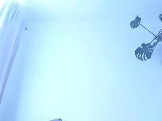 Viktoria-Ingram's Live Sex Cam Show
