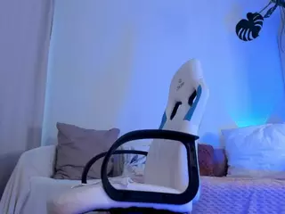 Viktoria-Ingram's Live Sex Cam Show