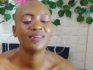 EbonyOlive69's Live Sex Cam Show