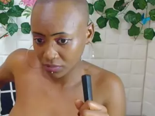 EbonyOlive69's Live Sex Cam Show
