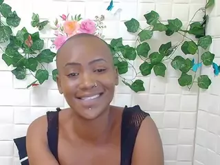 EbonyOlive69's Live Sex Cam Show