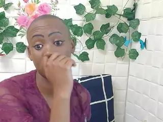 EbonyOlive69's Live Sex Cam Show