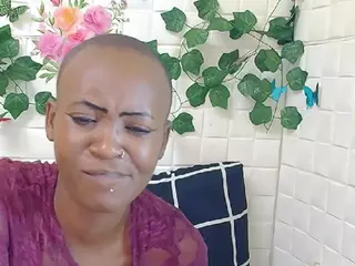 EbonyOlive69's Live Sex Cam Show