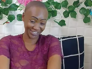 EbonyOlive69's Live Sex Cam Show