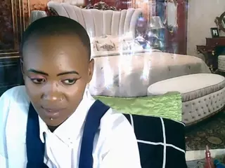EbonyOlive69's Live Sex Cam Show