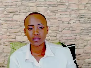 EbonyOlive69's Live Sex Cam Show