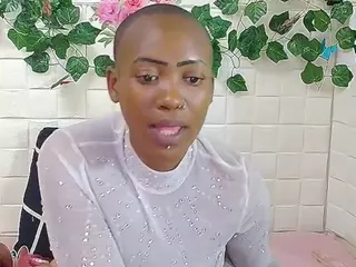 EbonyOlive69's Live Sex Cam Show