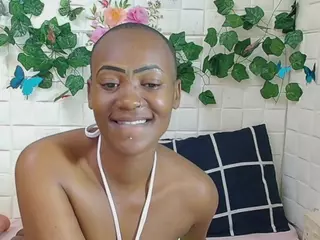 EbonyOlive69's Live Sex Cam Show