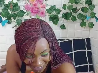 EbonyOlive69's Live Sex Cam Show