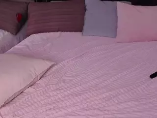 EvaPeachh's Live Sex Cam Show