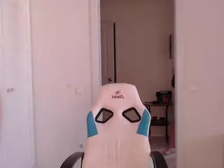 KatieMelone's Live Sex Cam Show