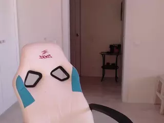KatieMelone's Live Sex Cam Show