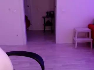 KatieMelone's Live Sex Cam Show