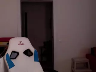 KatieMelone's Live Sex Cam Show