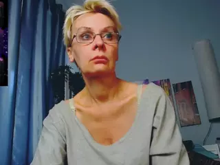 HelgaHimmele's Live Sex Cam Show