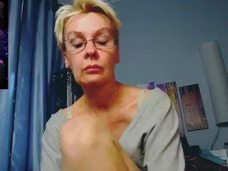 HelgaHimmele's Live Sex Cam Show