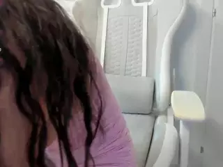 Naila's Live Sex Cam Show