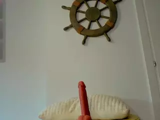 Naila's Live Sex Cam Show