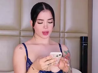 Bella-Jagger's Live Sex Cam Show