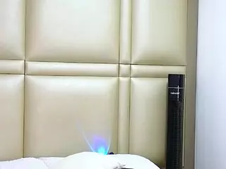 Bella-Jagger's Live Sex Cam Show