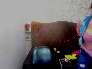 moniquehicks's Live Sex Cam Show