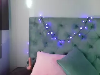 CharlotteSmithFrock's Live Sex Cam Show