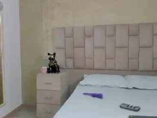 Emmatorrees's Live Sex Cam Show
