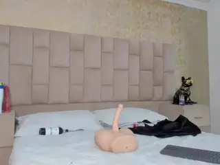 Emmatorrees's Live Sex Cam Show