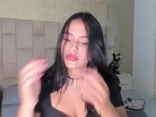 Emmatorrees's Live Sex Cam Show