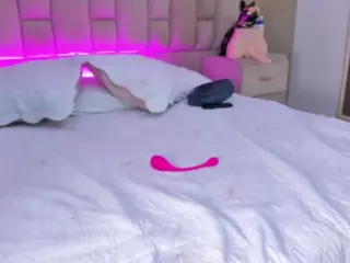 Emmatorrees's Live Sex Cam Show