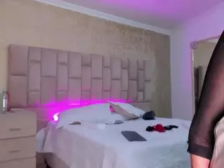 Emmatorrees's Live Sex Cam Show