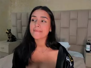 Emmatorrees's Live Sex Cam Show