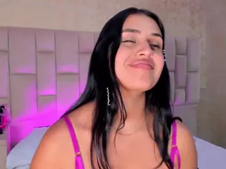 Emmatorrees's Live Sex Cam Show