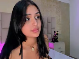 Emmatorrees's Live Sex Cam Show