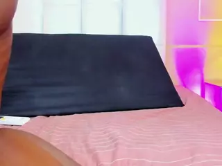 ROOMMYY's Live Sex Cam Show