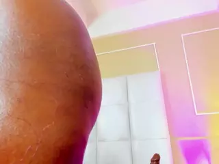 ROOMMYY's Live Sex Cam Show
