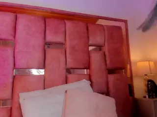 Sofy Dubros's Live Sex Cam Show