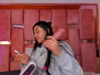 Sofy Dubros's Live Sex Cam Show