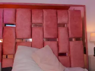 Sofy Dubros's Live Sex Cam Show